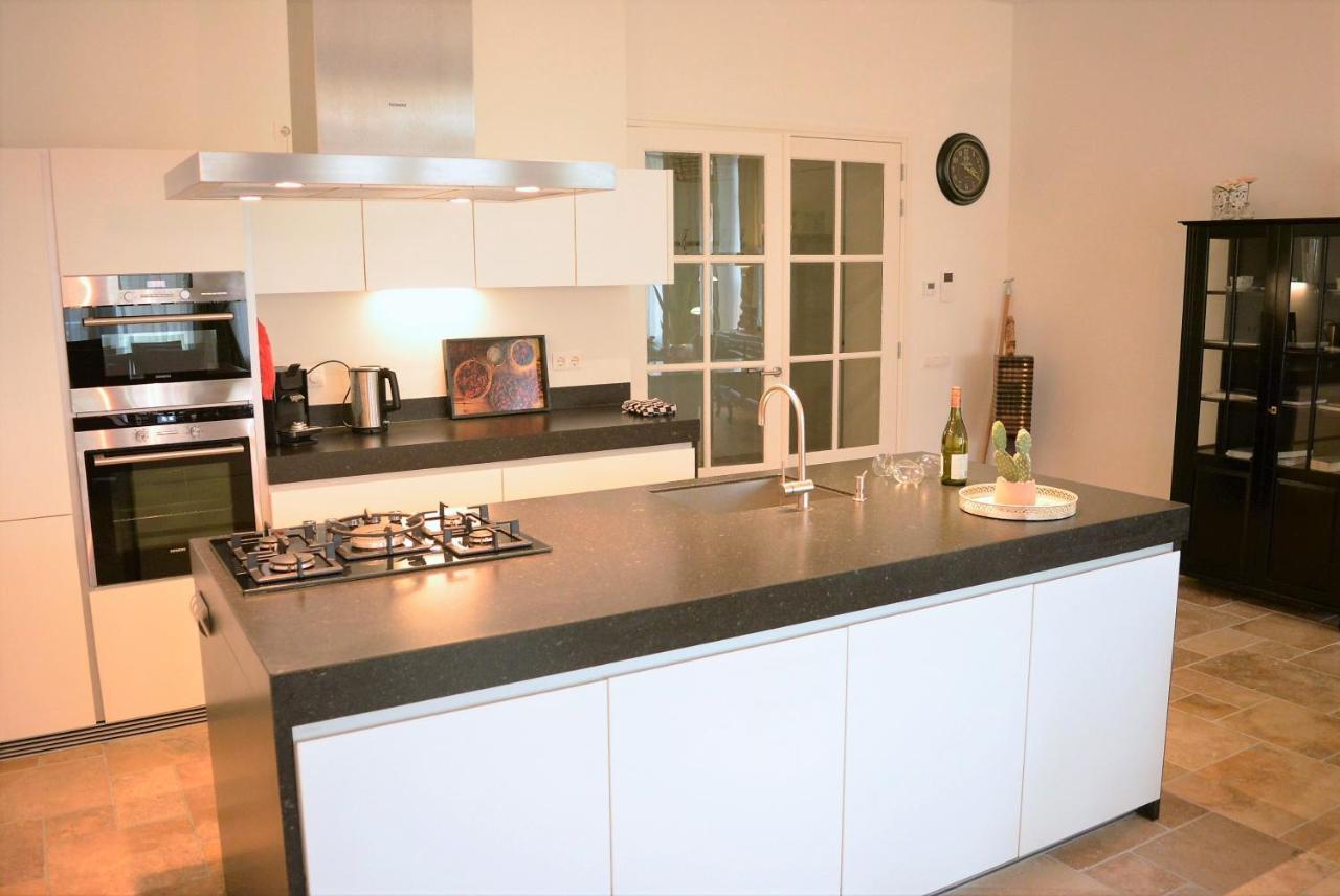 Dac50 Luxurious Apartment 돔브르흐 외부 사진